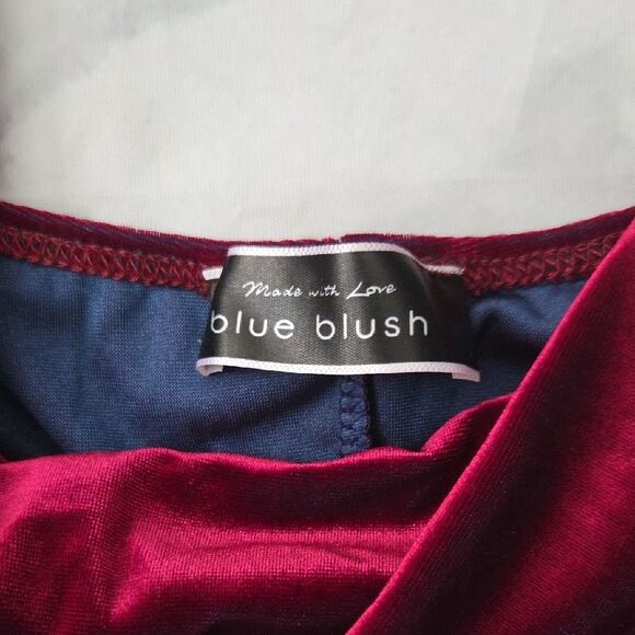 Blue Blush Burgundy Velvet Dress - Picture 2 of 8
